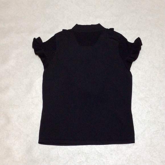 Michelle Nicole Black Short Sleeve Ruffled Shirt, Size Petite Medium - Picture 7 of 9